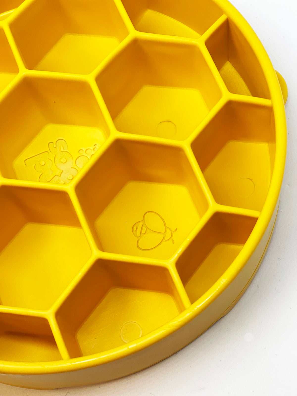 SodaPup Honeycomb eBowl Deep Slow Feeder - FurrowpetstoreBowls, Feeding & EnrichmentSodaPup/True Dogs, LLC