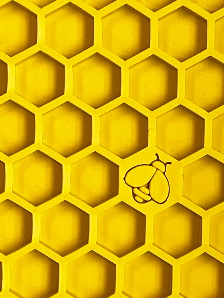 SodaPup Honeycomb eMat Lick Mat - FurrowpetstoreBowls, Feeding & EnrichmentSodaPup/True Dogs, LLC